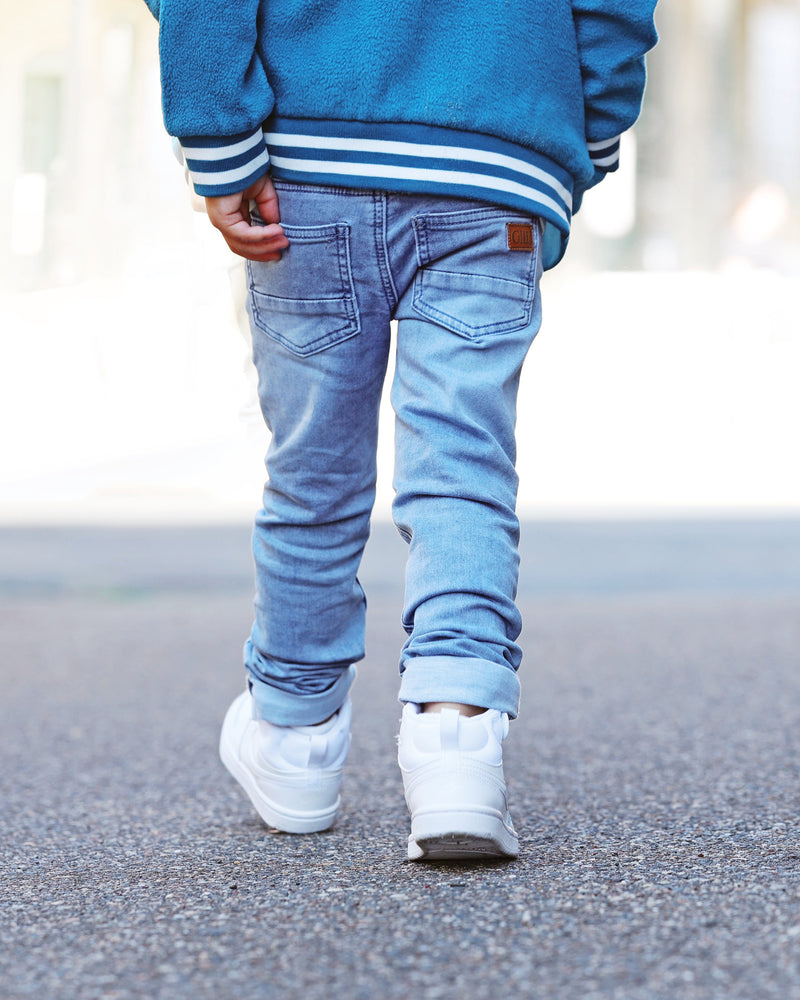 “Grow with Me” Jeans - Light Wash