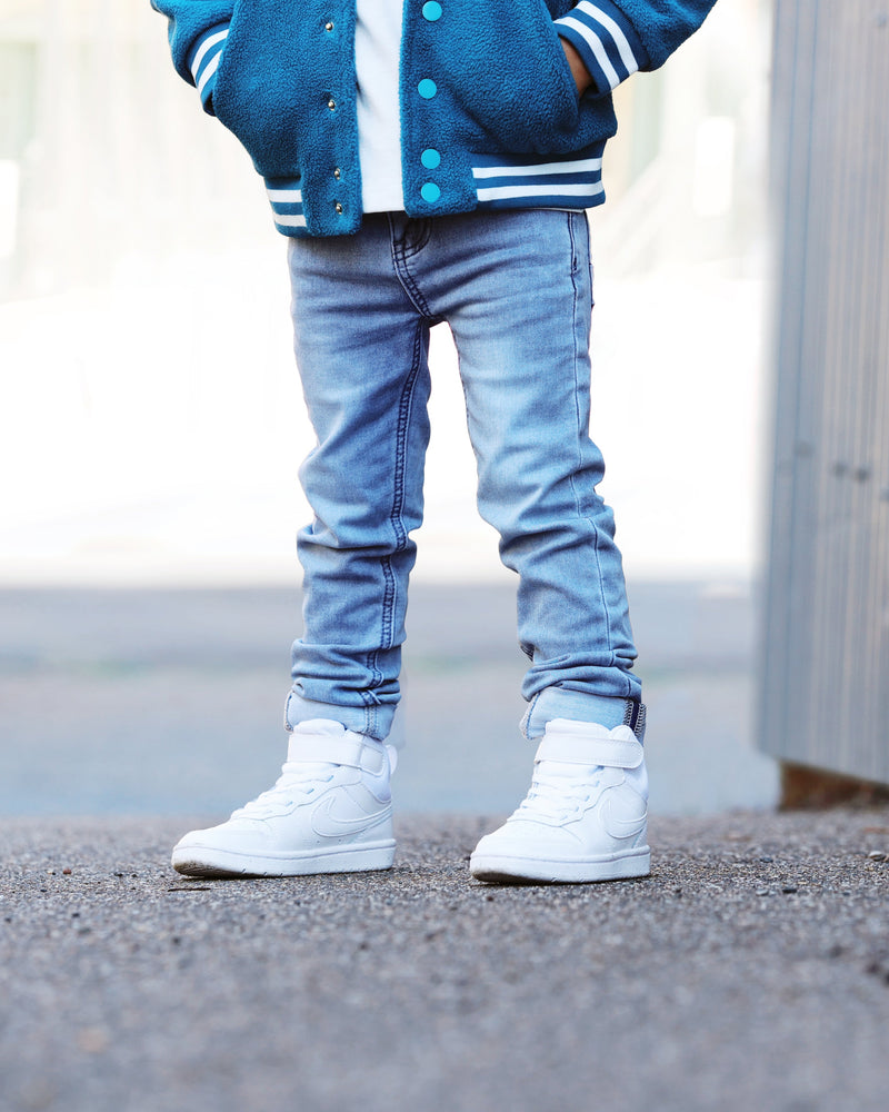 “Grow with Me” Jeans - Light Wash